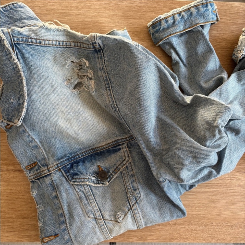 ASOS | Women’s Size XL | Distressed Denim Jacket